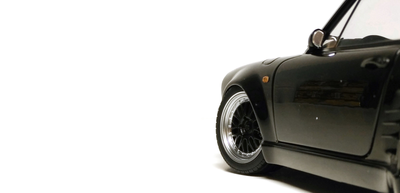Illustration for article titled Porsche 930 Turbo "Blackbird", by AUTOart